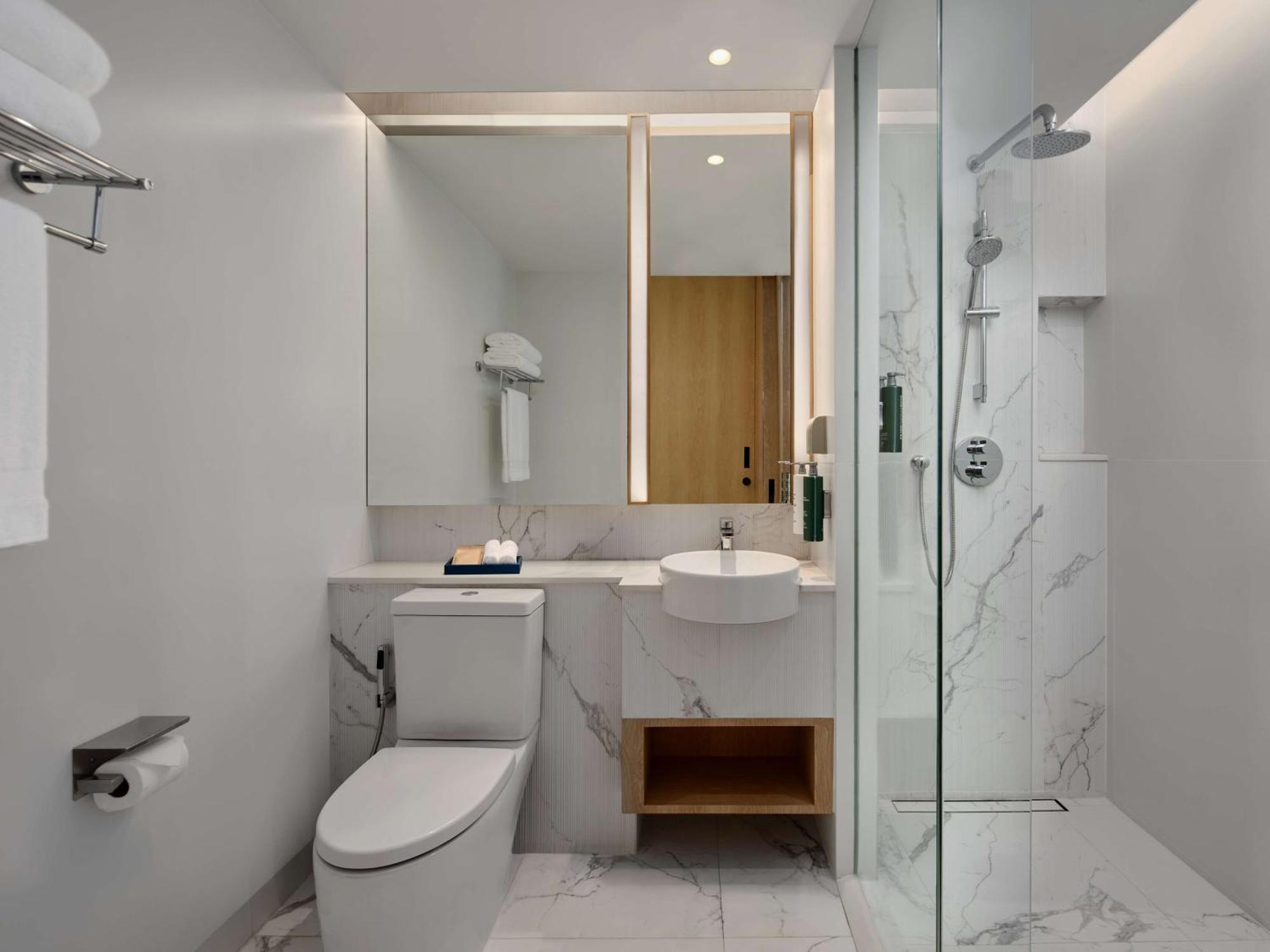 Hilton Garden Inn Bangkok Riverside Luaran gambar