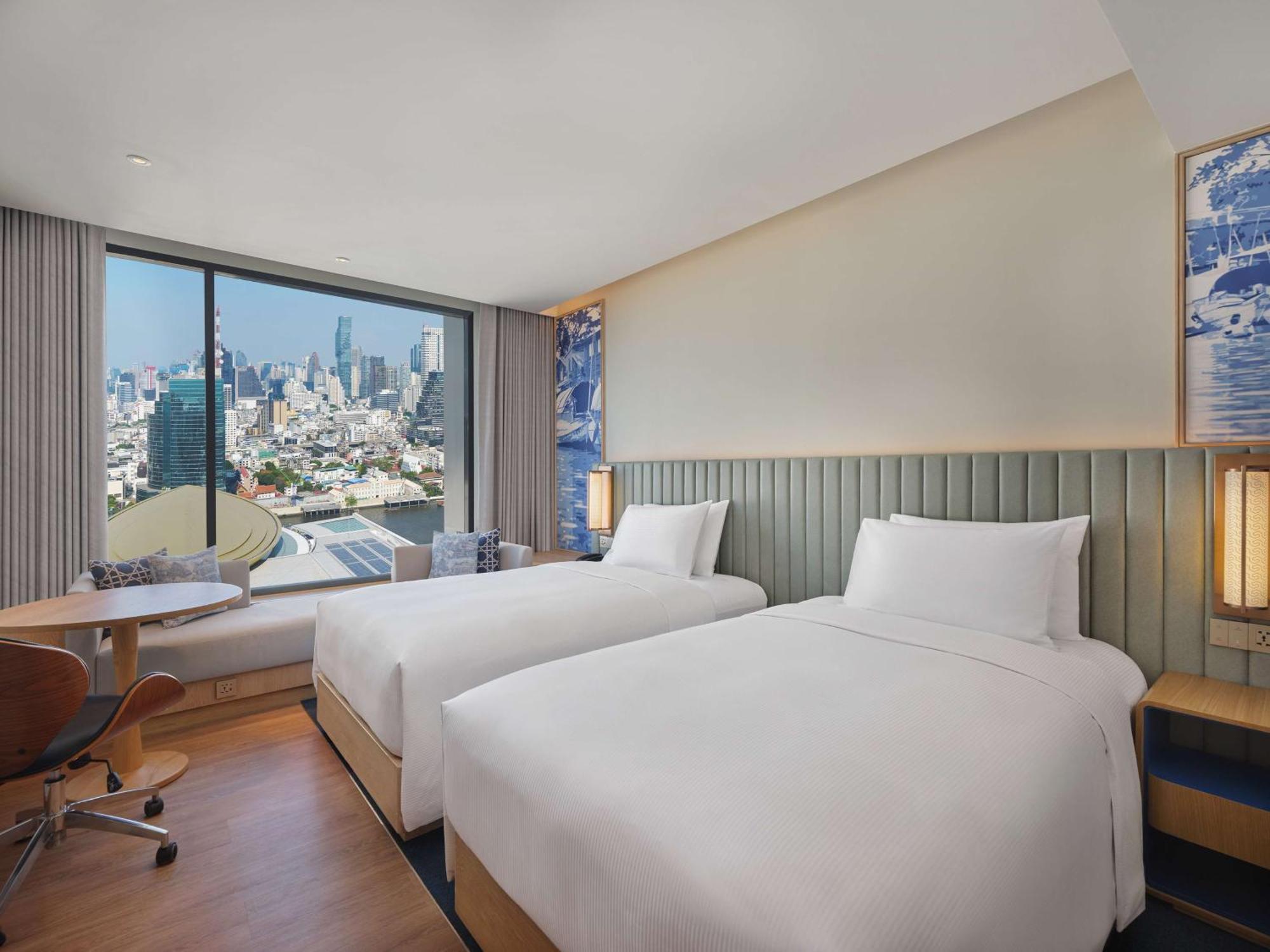 Hilton Garden Inn Bangkok Riverside Luaran gambar