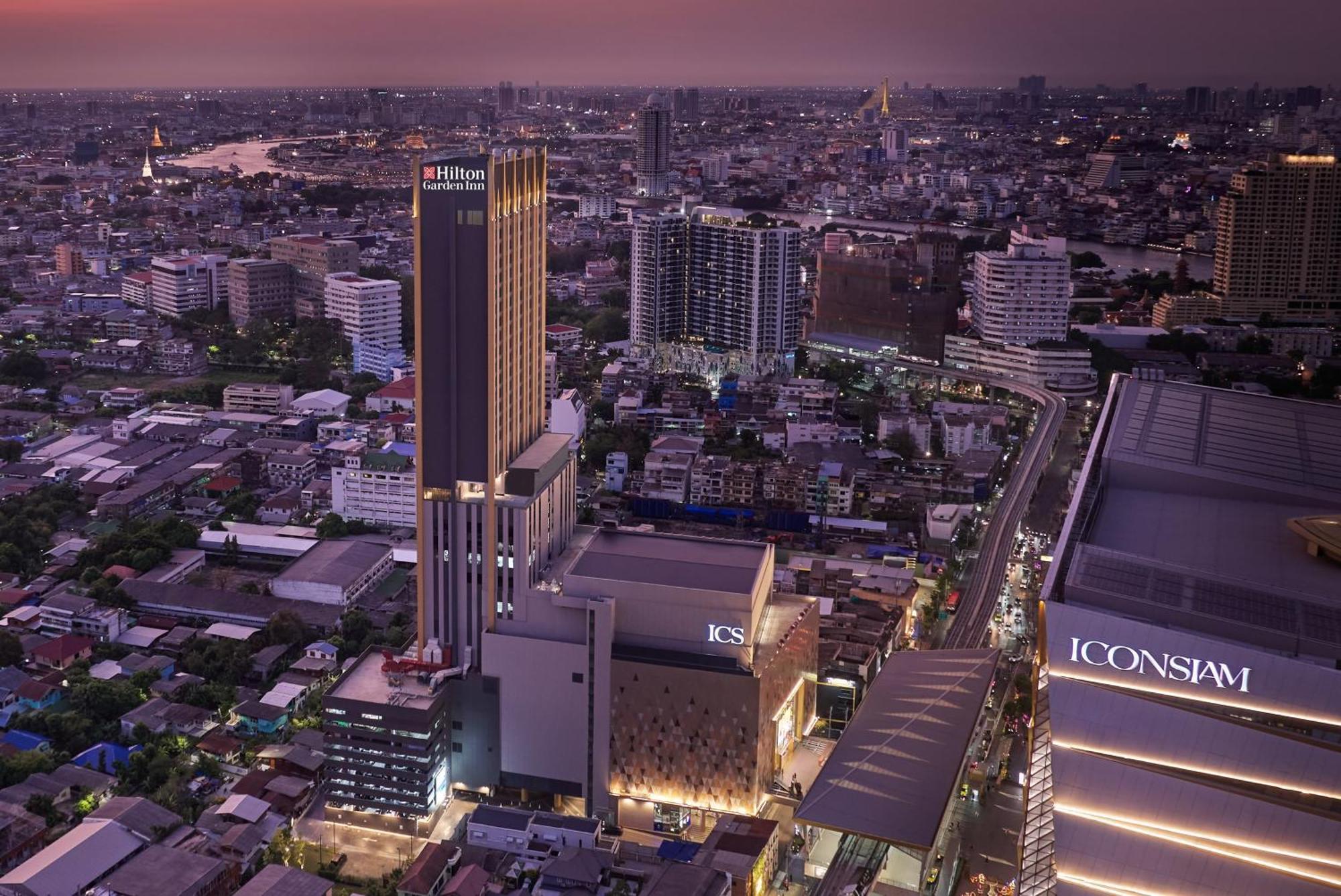 Hilton Garden Inn Bangkok Riverside Luaran gambar